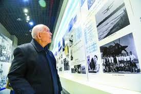 “中国首架无人机总设计师离世 61年前他曾为国庆献礼”的图片搜索结果