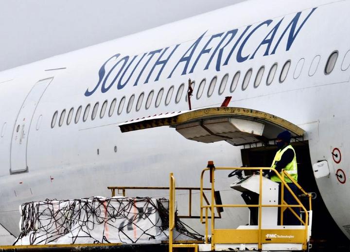 The SAA plane carrying the second batch of the Johnson & Johnson Covid-19 vaccine from Belgium last month.