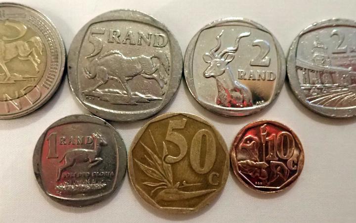 Will SA introduce a R10 coin? SARB &#39;mulling its options&#39;