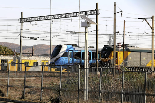 Prasa cries &#39;economic sabotage&#39; after cables are cut and thief is  electrocuted